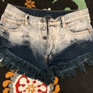 Signature 8 button up high waisted shorts